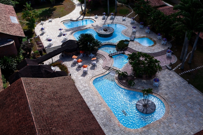 Imagen de la piscina del Hotel Casa Grande Gravat&aacute;. Foto 15