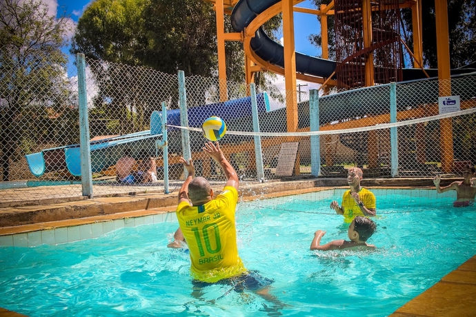 Imagen de la piscina del Hotel Casa Grande Gravat&aacute;. Foto 19