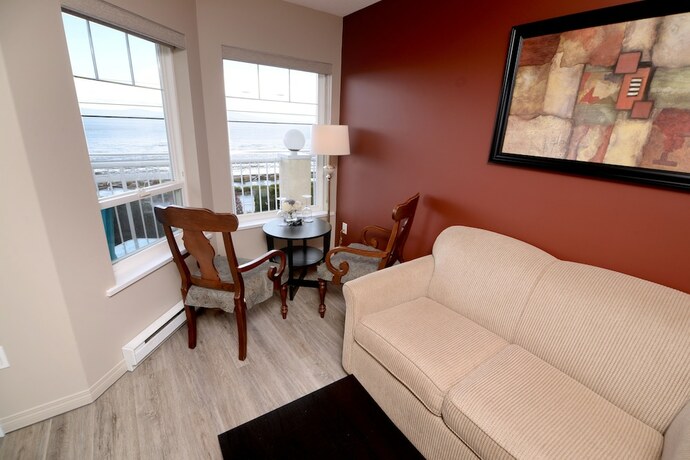 Imagen de la habitación del Hotel Casa Grande Inn, Qualicum Beach. Foto 15