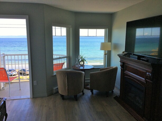 Imagen de la habitación del Hotel Casa Grande Inn, Qualicum Beach. Foto 20