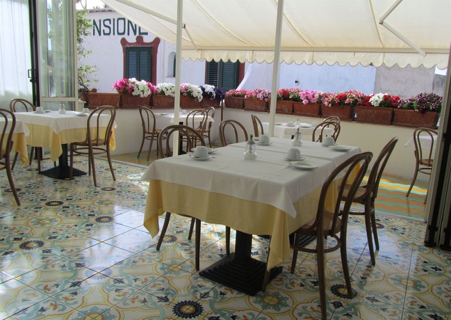 Imagen del bar/restaurante del Hotel Casa Guadagno. Foto 3