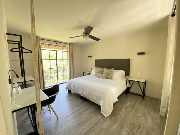 Imagen de la habitación del Hotel Casa Guadiana. Foto 13