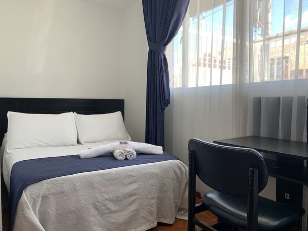 Imagen de la habitación del Hotel Casa Guillermo, Bogot&aacute;. Foto 8