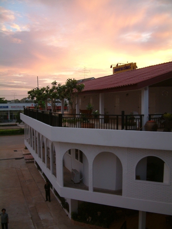 Imagen general del Hotel Casa Holiday, Phitsanulok. Foto 1