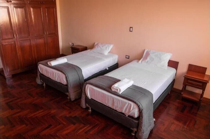 Imagen de la habitación del Hotel Casa Hu&eacute;spedes Pimentel. Foto 11