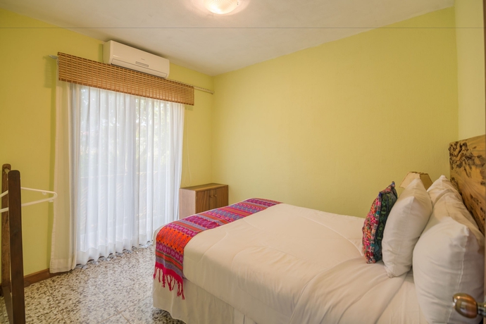 Imagen de la habitación del Hotel Casa Hunahpu. Foto 11