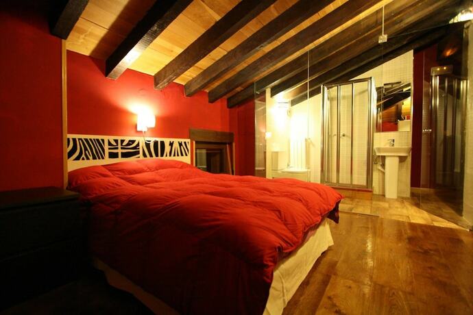 Imagen de la habitación del Hotel Casa Ignaciano. Foto 14