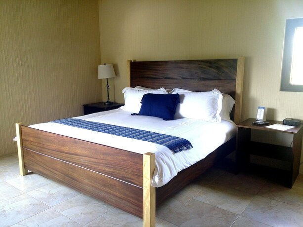 Imagen de la habitación del Hotel Casa Imperial Coban. Foto 16