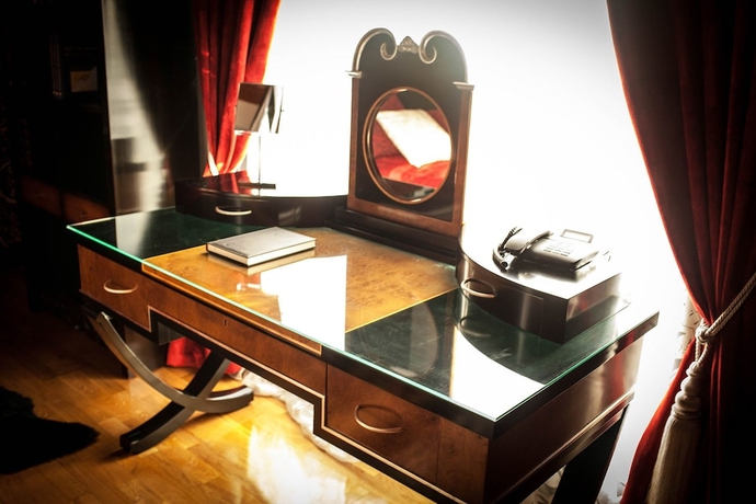 Imagen de la habitación del Hotel Casa Imperial Salamanca. Foto 12