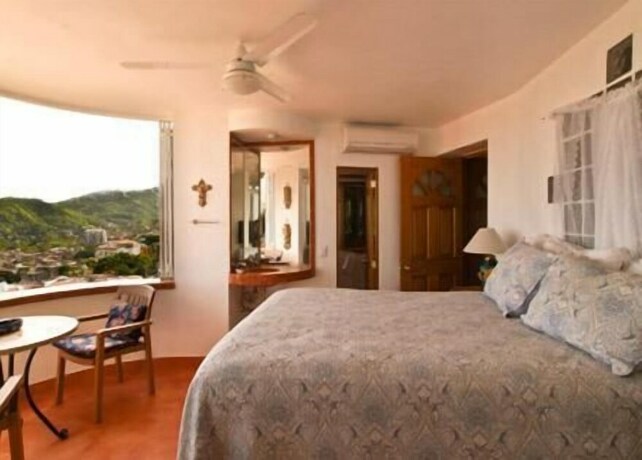 Imagen de la habitación del Hotel Casa Isabel, Puerto Vallarta. Foto 28