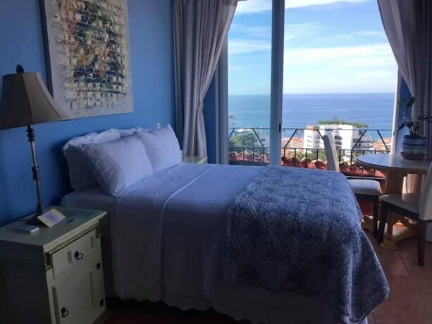 Imagen de la habitación del Hotel Casa Isabel, Puerto Vallarta. Foto 29