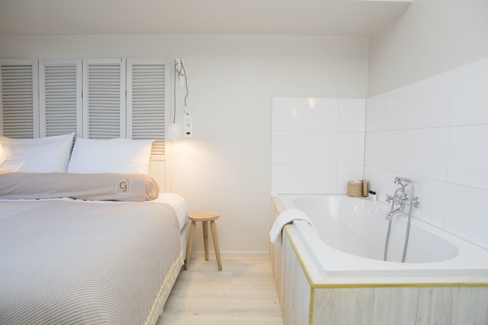 Imagen de la habitación del Hotel Casa Julia. Foto 15