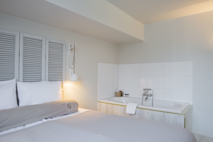 Imagen de la habitación del Hotel Casa Julia. Foto 19