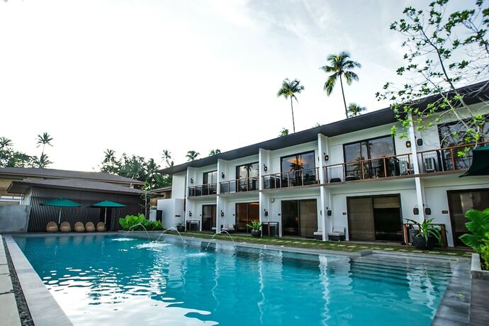 Imagen de la piscina del Hotel Casa Kalaw. Foto 19