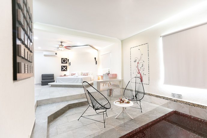 Imagen de la habitación del Hotel Casa Kaoba and Suites. Foto 2