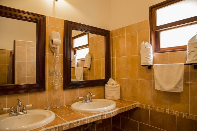 Imagen de la habitación del Hotel Casa Kirv&aacute;. Foto 7