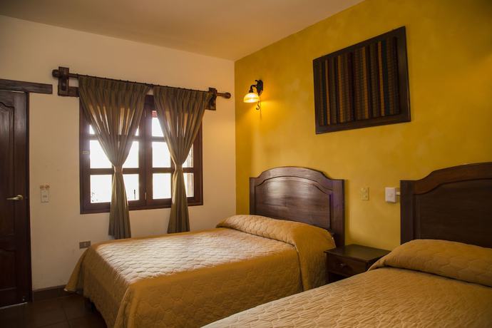 Imagen de la habitación del Hotel Casa Kirv&aacute;. Foto 15