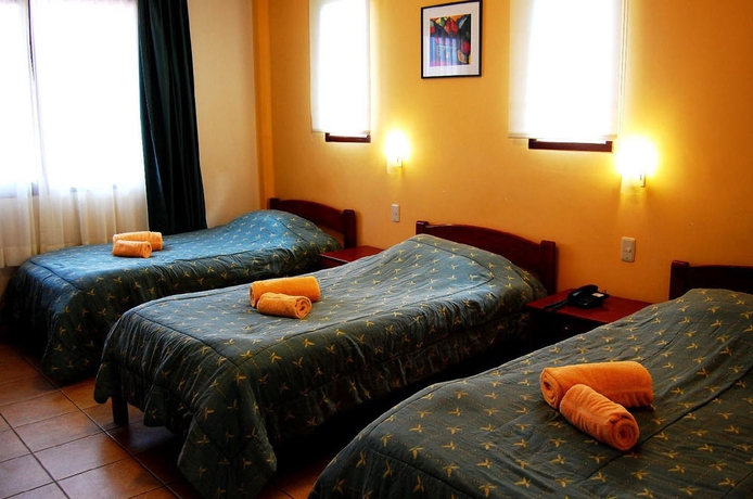 Imagen de la habitación del Hotel Casa Kolping Sucre. Foto 5