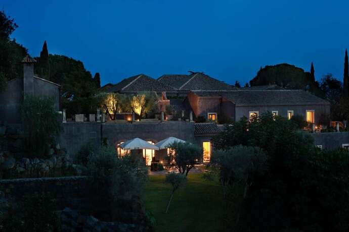 Imagen general del Hotel Casa La Carrubbazza. Foto 6