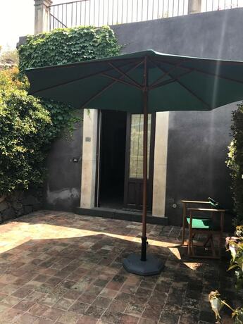 Imagen general del Hotel Casa La Carrubbazza. Foto 13