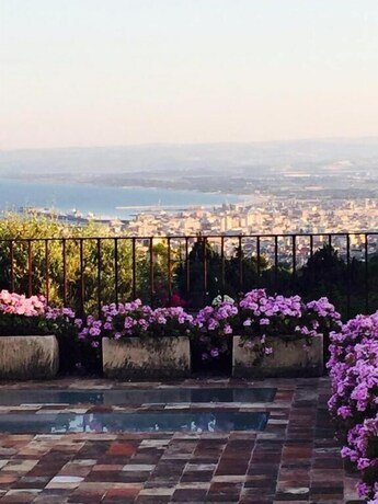 Imagen de la habitación del Hotel Casa La Carrubbazza. Foto 16