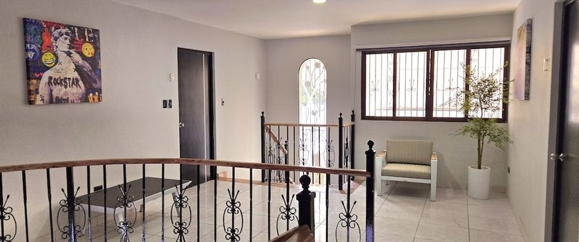 Imagen de los interiores del Hotel Casa Lavin. Foto 10