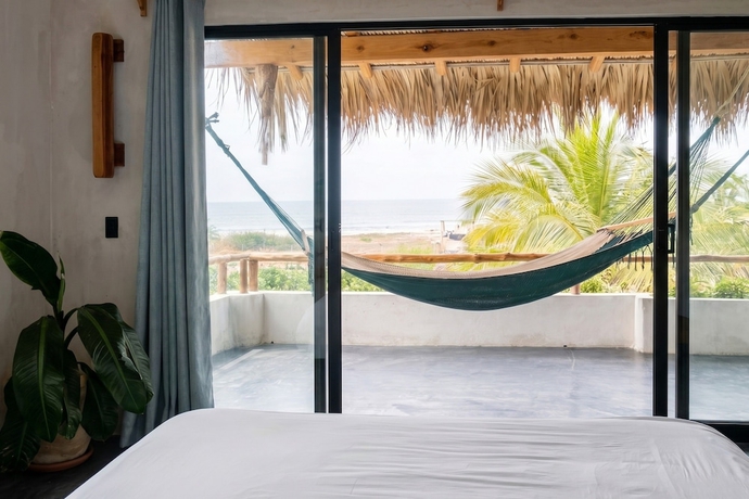 Imagen de la habitación del Hotel Casa Leah Puerto Escondido. Foto 2