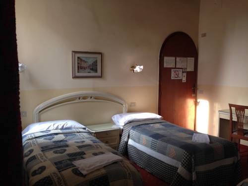 Imagen de la habitación del Hotel Casa Linger. Foto 4