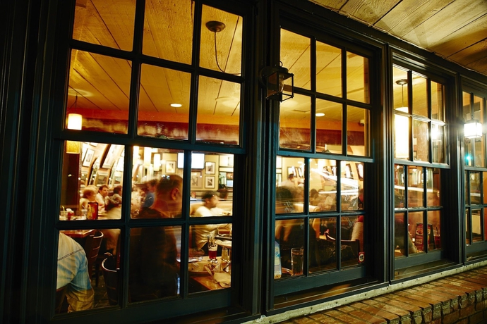Imagen del bar/restaurante del Hotel Casa Loma Beach (formerly The Inn At Laguna Beach). Foto 3