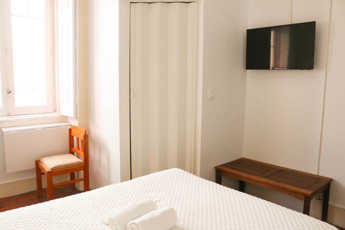 Imagen de la habitación del Hotel Casa Londres, Cascais. Foto 4