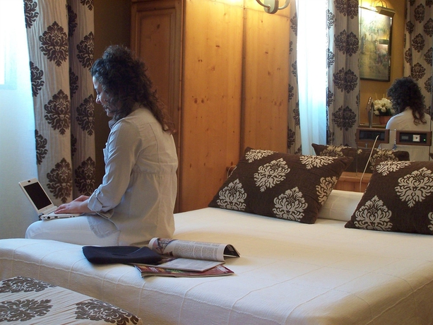 Imagen de la habitación del Hotel Casa Lorenzo. Foto 10