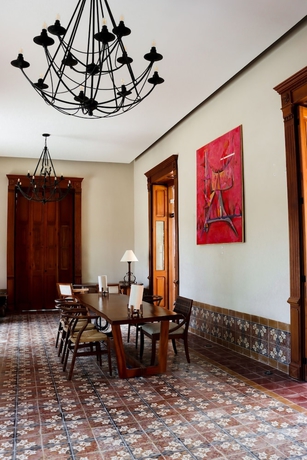 Imagen de los interiores del Hotel Casa Loreto 1893. Foto 14