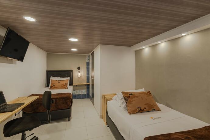 Imagen de la habitación del Hotel Casa Los Naranjos Hostal. Foto 11