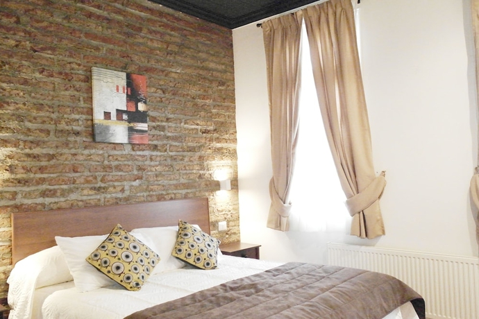 Imagen de la habitación del Hotel Casa Lyon. Foto 13