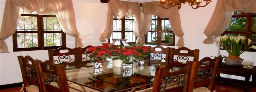 Imagen del bar/restaurante del Hotel Casa Madeleine Boutique and Spa. Foto 2