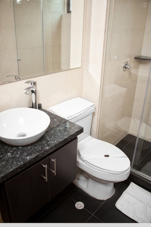 Imagen de la habitación del Hotel Casa Mahanaim. Foto 9
