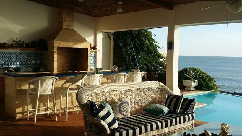 Imagen de la piscina del Hotel Casa Mallen - La Boquita. Foto 4