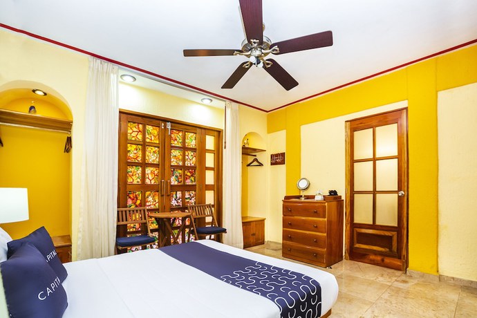 Imagen de la habitación del Hotel Casa Mallorca. Foto 6