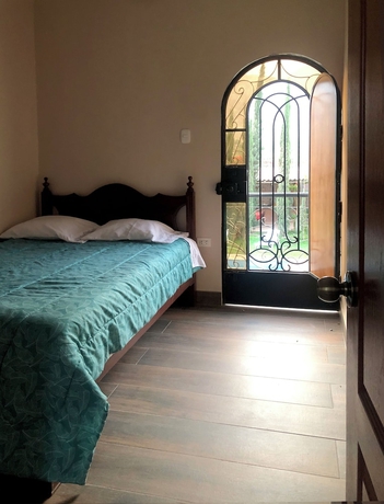 Imagen de la habitación del Hotel Casa Mamaluna. Foto 13
