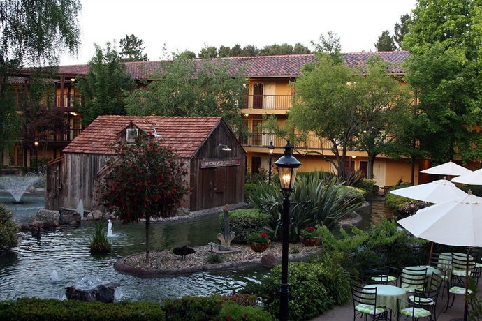 Imagen general del Hotel Casa Mani Resort Napa Valley, Curio Collection by Hilton. Foto 2