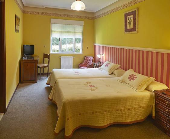 Imagen de la habitación del Hotel Casa Manoli. Foto 6