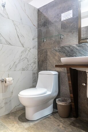 Imagen general del Hotel Casa Mar&aacute;n. Foto 8