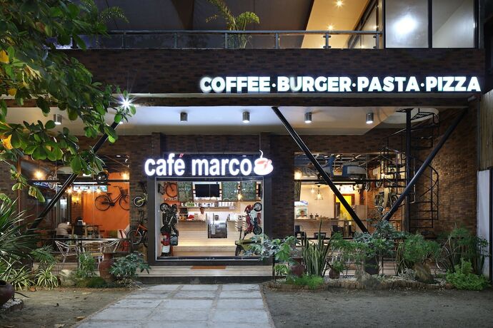 Imagen del bar/restaurante del Hotel Casa Marco Suites. Foto 21