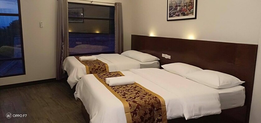 Imagen de la habitación del Hotel Casa Marco Suites. Foto 23