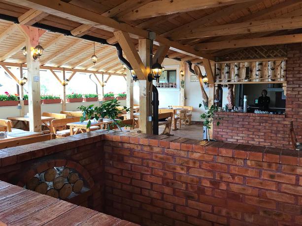 Imagen del bar/restaurante del Hotel Casa Maria Arges. Foto 4