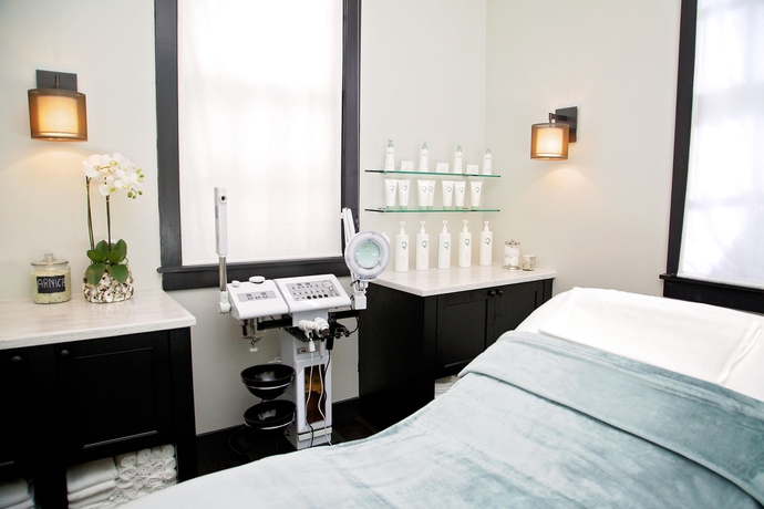 Imagen de los interiores del Hotel Casa Marina Key West, Curio Collection By Hilton. Foto 12