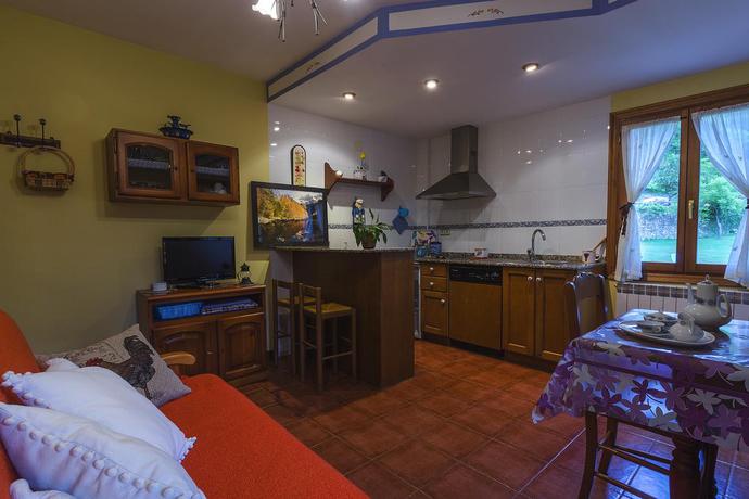 Imagen de los interiores del Hotel Casa Martín Ordesa. Foto 8