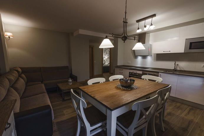 Imagen de los interiores del Hotel Casa Martín Ordesa. Foto 10