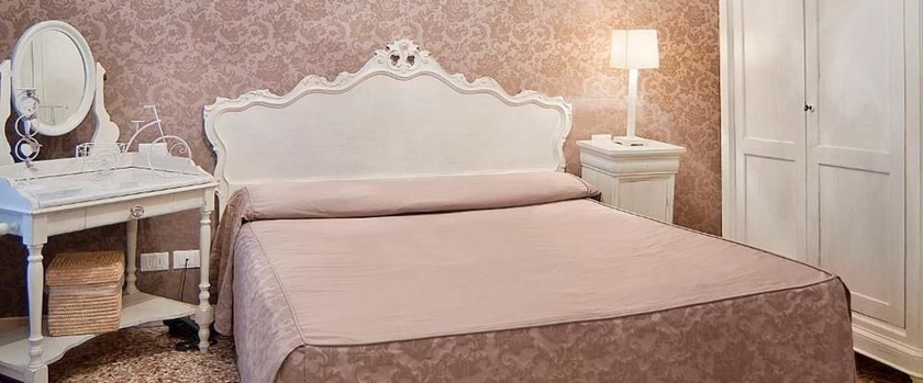 Imagen de la habitación del Hotel Casa Martini, Venecia. Foto 4