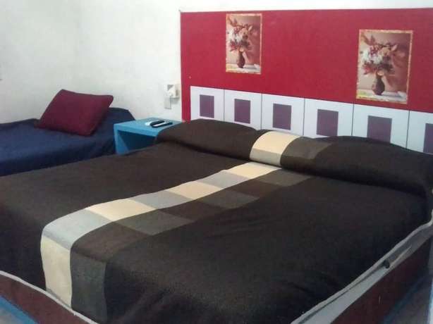 Imagen de la habitación del Hotel Casa Mediterraneo en Punta Perula. Foto 7